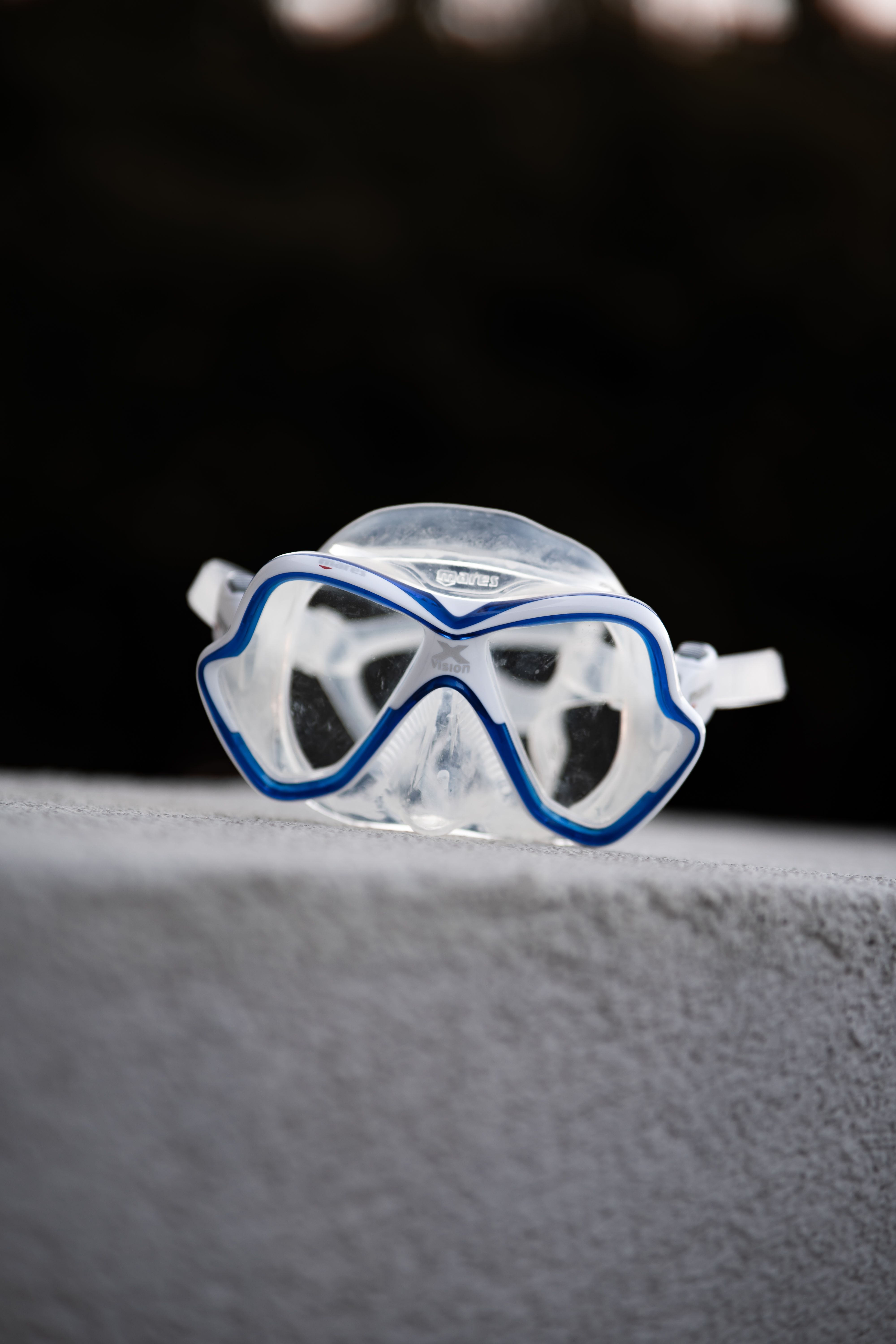 swimming-glasses